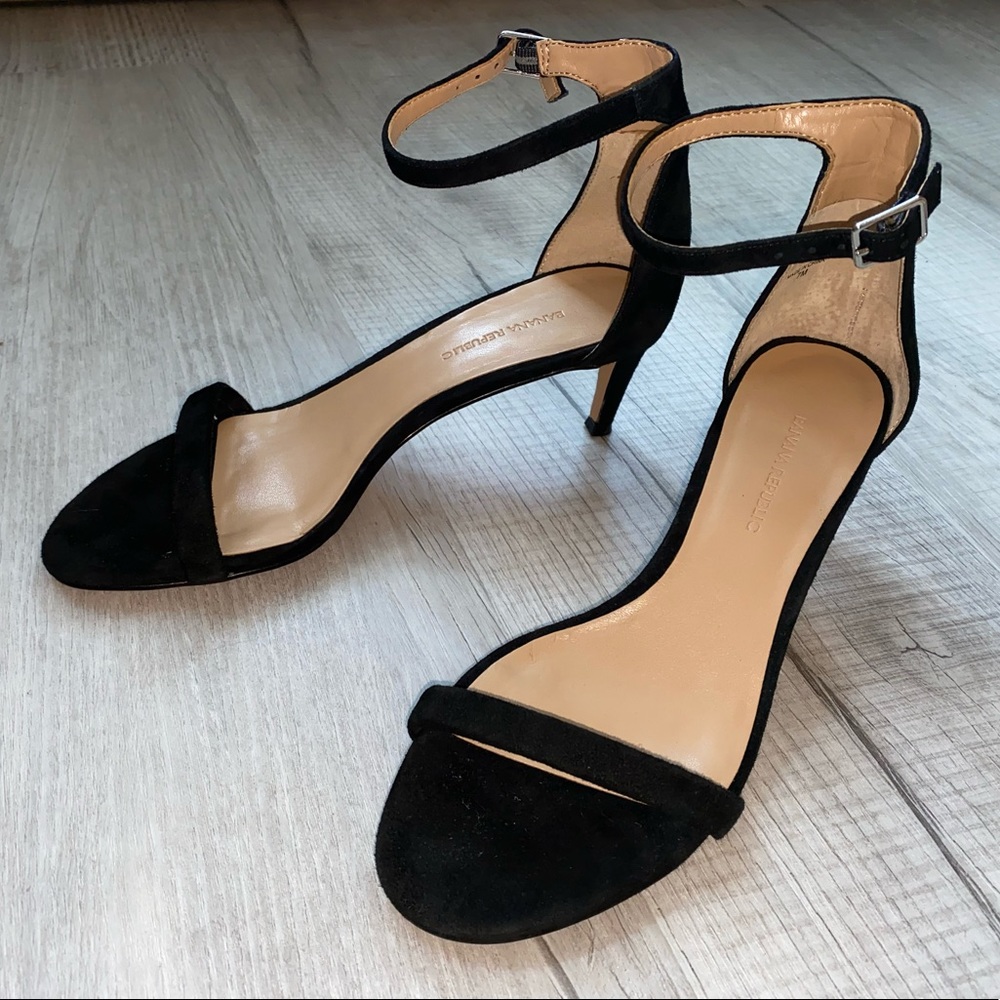 Banana Republic black suede heels